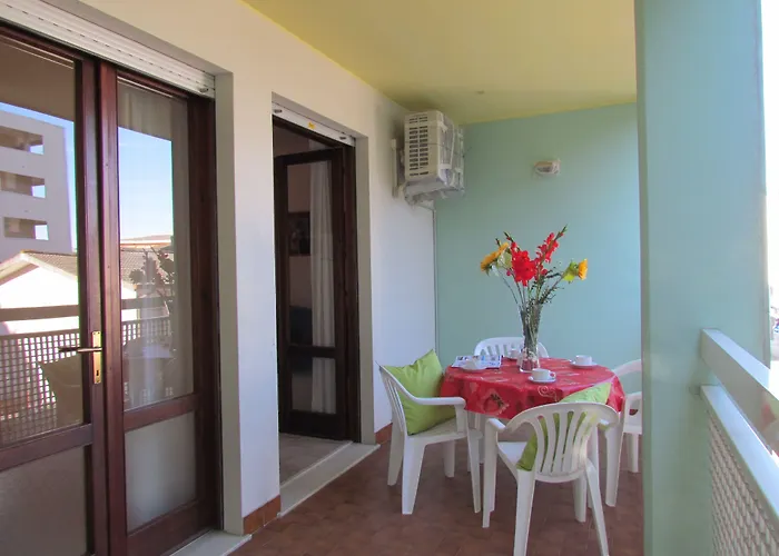 Apartamento In By The Beach-beahost